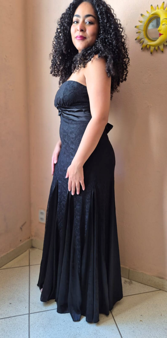Vestido longo preto tomara que caia