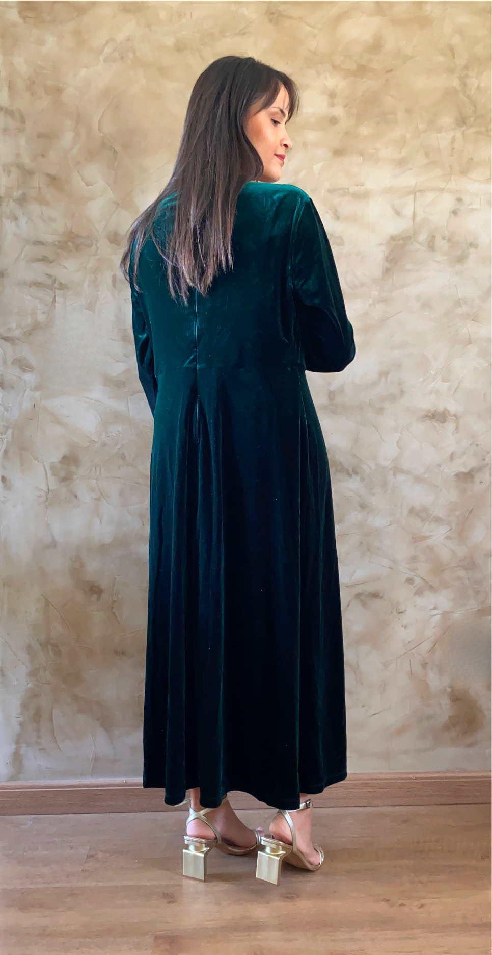 Vestido Midi Verde Esmeralda