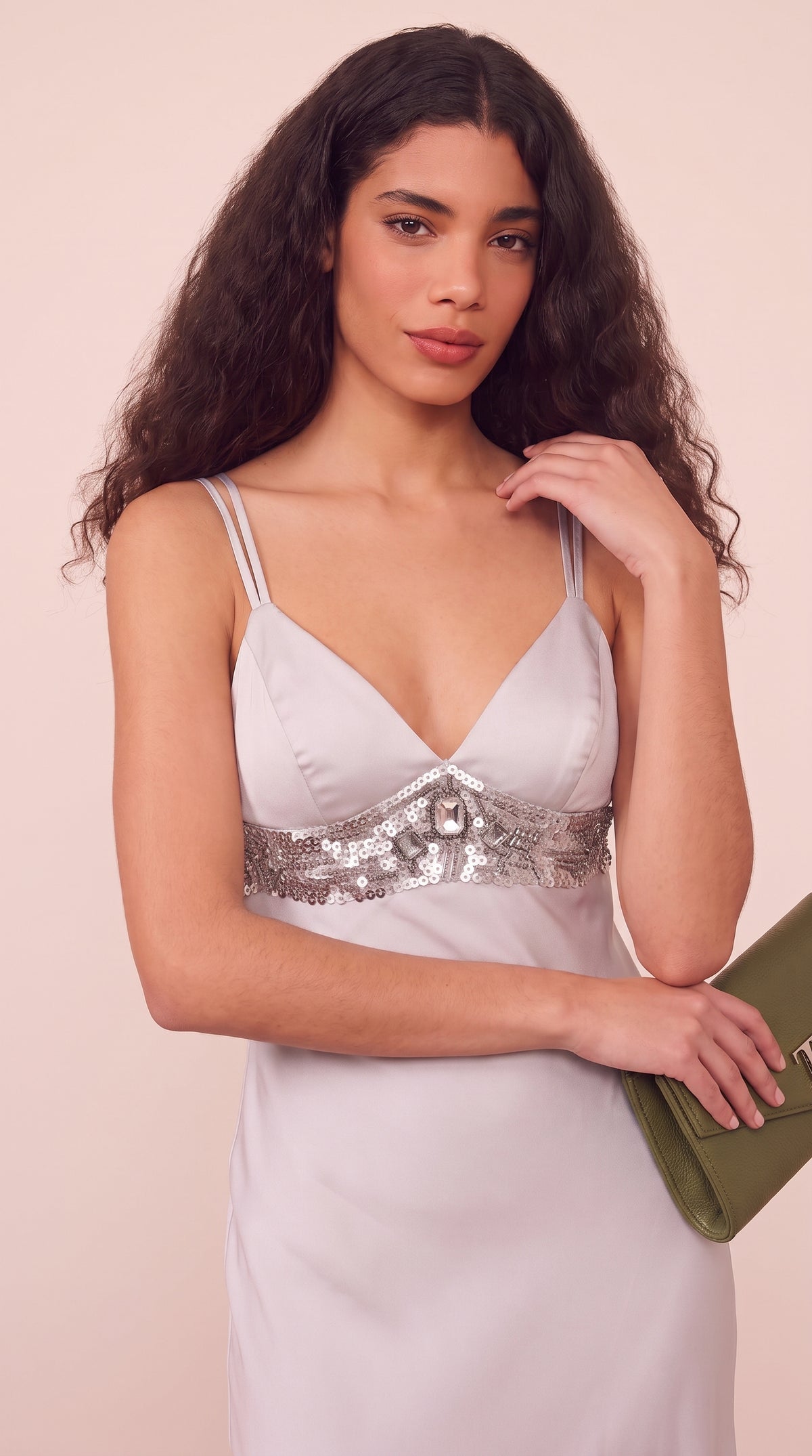 Vestido longo prata de detalhes bordados
