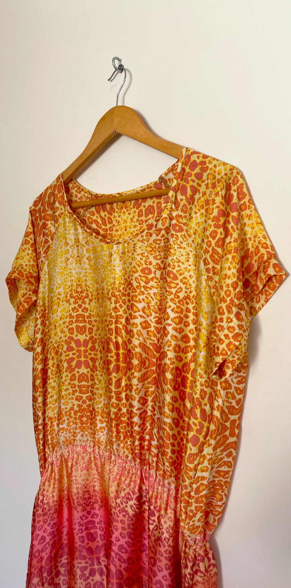 Vestido Curto Estampa Animal Print & Degradê