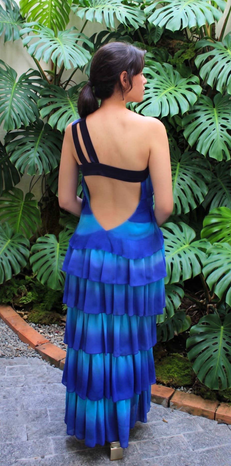 Vestido Azul de Babados