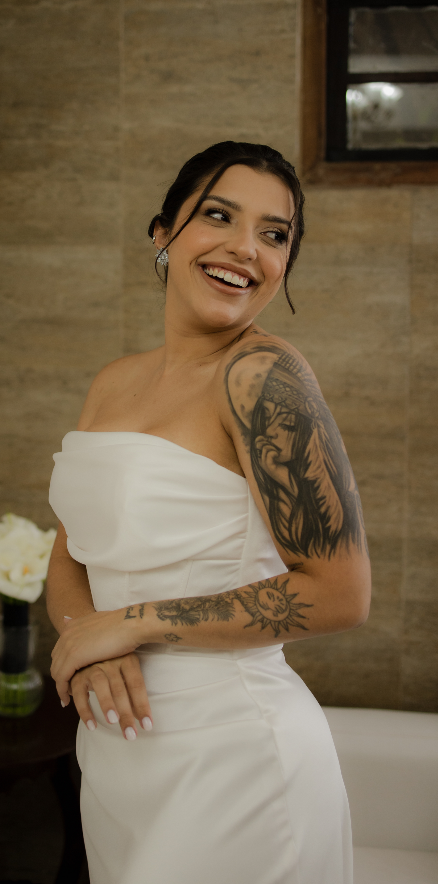 Vestido de Noiva – Zibeline com Capa Exclusiva (Usado uma vez)